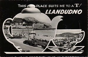 Filename=This_place_suits_me_to_a_T21_Llandudno.jpg
Filesize=76KiB
Dimensions=1082x701
Date added=Sep 14, 2023 This_place_suits_me_to_a_T21_Llandudno.jpg