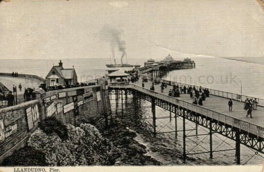Llandudno Pier02
