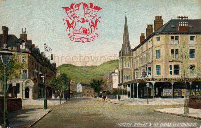 Mostyn Street and Great Orme Llandudno03
