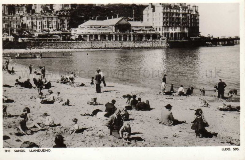 Sands Llandudno02
