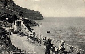 Colonnade_Promenade_Llandudno.jpg