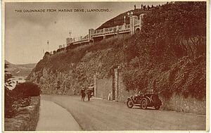 Colonnade_from_Marine_Drive_Llandudno.jpg