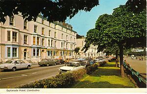 Esplanade_Hotel_Llandudno.jpg