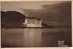 Filename=Grand_Hotel_Llandudno02.jpg
Filesize=86KiB
Dimensions=1077x730
Date added=Sep 14, 2023 Grand_Hotel_Llandudno02.jpg