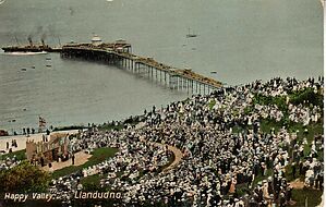 Filename=Happy_Valley_Llandudno03.jpg
Filesize=117KiB
Dimensions=1082x688
Date added=Sep 14, 2023 Happy_Valley_Llandudno03.jpg
