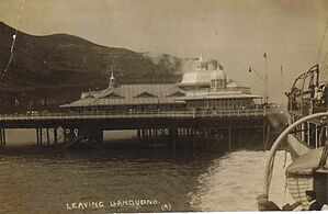 Leaving_Llandudno.jpg