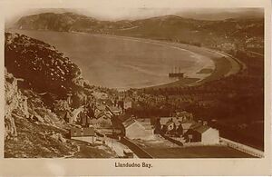 Filename=Llandudno_Bay02.jpg
Filesize=56KiB
Dimensions=1069x696
Date added=Sep 14, 2023 Llandudno_Bay02.jpg