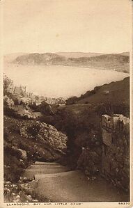 Filename=Llandudno_Bay_and_Little_Orme.jpg
Filesize=64KiB
Dimensions=709x1109
Date added=Sep 14, 2023 Llandudno_Bay_and_Little_Orme.jpg
