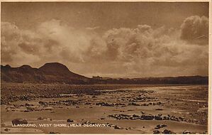 Filename=Llandudno_West_Shore_near_Deganwy.jpg
Filesize=71KiB
Dimensions=1096x696
Date added=Sep 14, 2023 Llandudno_West_Shore_near_Deganwy.jpg