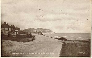 Filename=Marine_Drive_and_Little_Orme_Rhos-on-Sea.jpg
Filesize=73KiB
Dimensions=1088x685
Date added=Sep 14, 2023 Marine_Drive_and_Little_Orme_Rhos-on-Sea.jpg