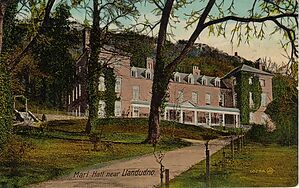 Filename=Marl_Hall_near_Llandudno.jpg
Filesize=138KiB
Dimensions=1090x685
Date added=Sep 14, 2023 Marl_Hall_near_Llandudno.jpg