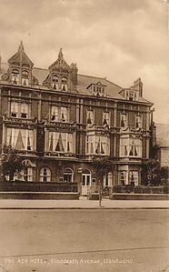 One_Ash_Hotel_Gloddaeth_Avenue_Llandudno.jpg