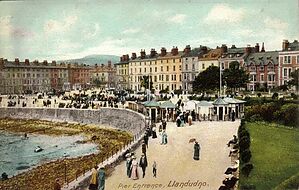 Filename=Pier_Entrance_Llandudno03.jpg
Filesize=117KiB
Dimensions=1082x688
Date added=Sep 14, 2023 Pier_Entrance_Llandudno03.jpg