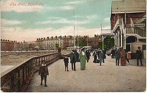 Filename=Pier_Llandudno.jpg
Filesize=94KiB
Dimensions=1090x696
Date added=Sep 14, 2023 Pier_Llandudno.jpg