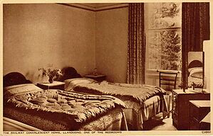 Filename=Railway_Convalescent_Home_Llandudno_One_of_the_bedrooms.jpg
Filesize=97KiB
Dimensions=1090x701
Date added=Sep 14, 2023 Railway_Convalescent_Home_Llandudno_One_of_the_bedrooms.jpg