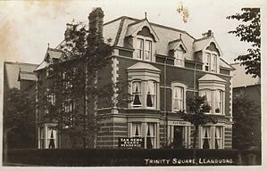 San_Remo_Board_Residence_Trinity_Square_Llandudno.jpg