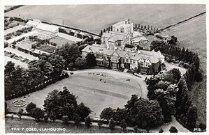 Filename=Tyn_y_Coed_Llandudno.jpg
Filesize=93KiB
Dimensions=1082x701
Date added=Sep 14, 2023 Tyn_y_Coed_Llandudno.jpg