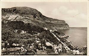 View_from_Happy_Valley_Great_Orme_Llandudno.jpg