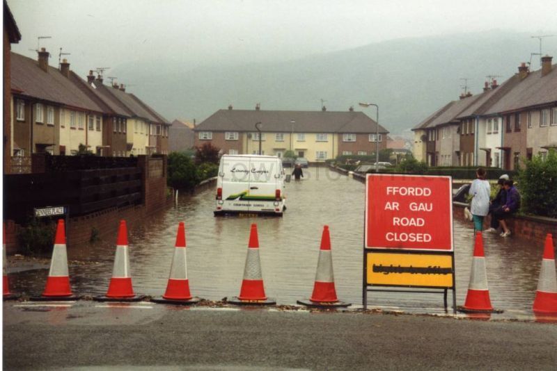 1023_Denness_Place_Flood_1993
