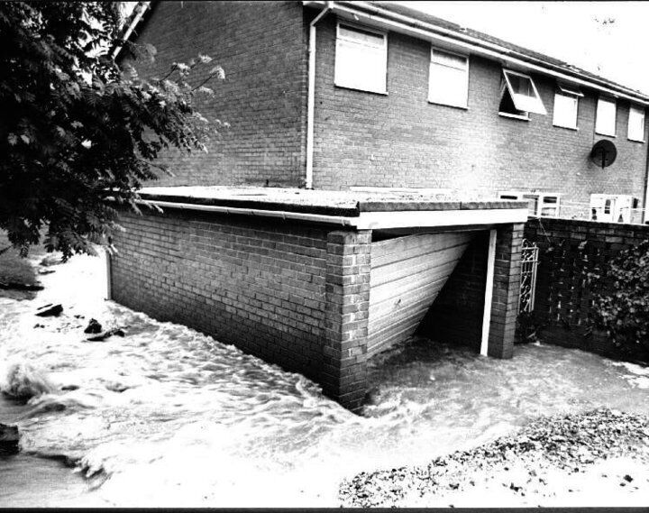 Conwy_Gyffin_1993_Floods
