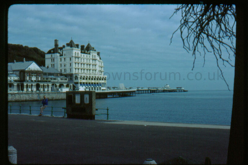 LLANDUDNO PIER AND PAVILION 1970S
