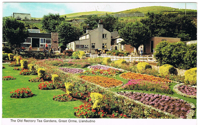 Llandudno_Old_Rectory_Tea_Gardens_1984
