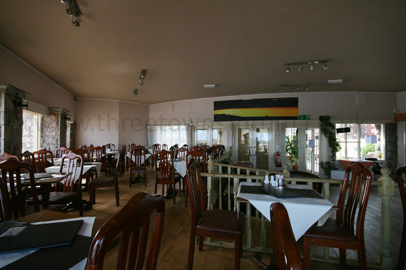 RHOS POINT CAFE, RHOS ON SEA, INTERIOR
