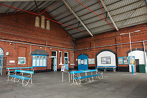 Filename=7204_Llandudno_Railway_Station_2009_jpgd5419266d10481fe71c70d7950c44c09_extjpg.jpg
Filesize=154KiB
Dimensions=800x533
Date added=Sep 14, 2023 7204_Llandudno_Railway_Station_2009_jpgd5419266d10481fe71c70d7950c44c09_extjpg.jpg