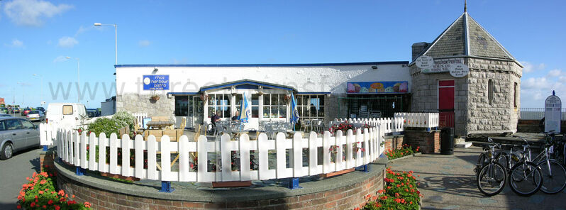 RHOS HARBOUR BISTRO, RHOS ON SEA PROMENADE
Currently derelict and awaiting redevelopment (2023)
