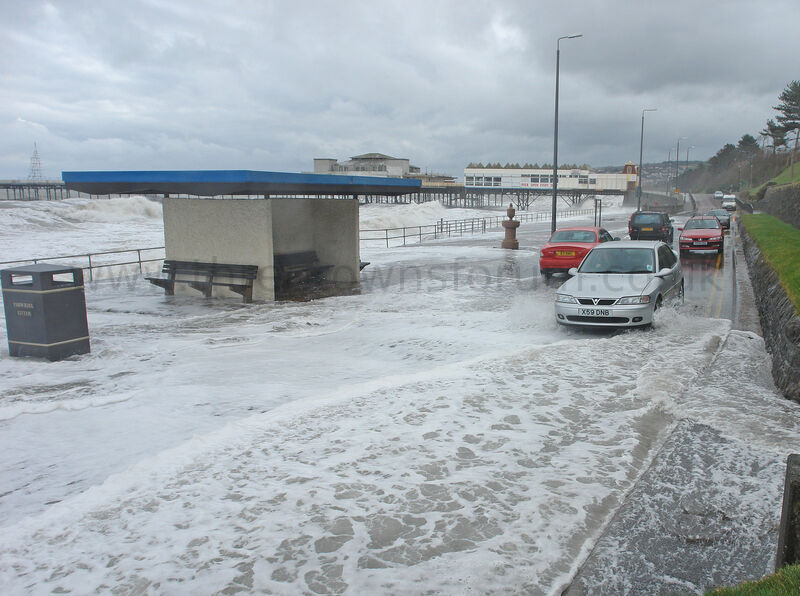 HIGH TIDE, COLWYN BAY PROMENADE, MARCH 2009
The Pier & Promenade have since been redeveloped, leaving very little remaining as in this photo.
