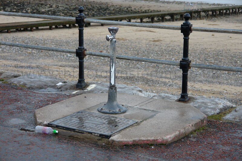 DRINKING FOUNTAIN, LLANDUDNO PROMENADE 2010 COPY
