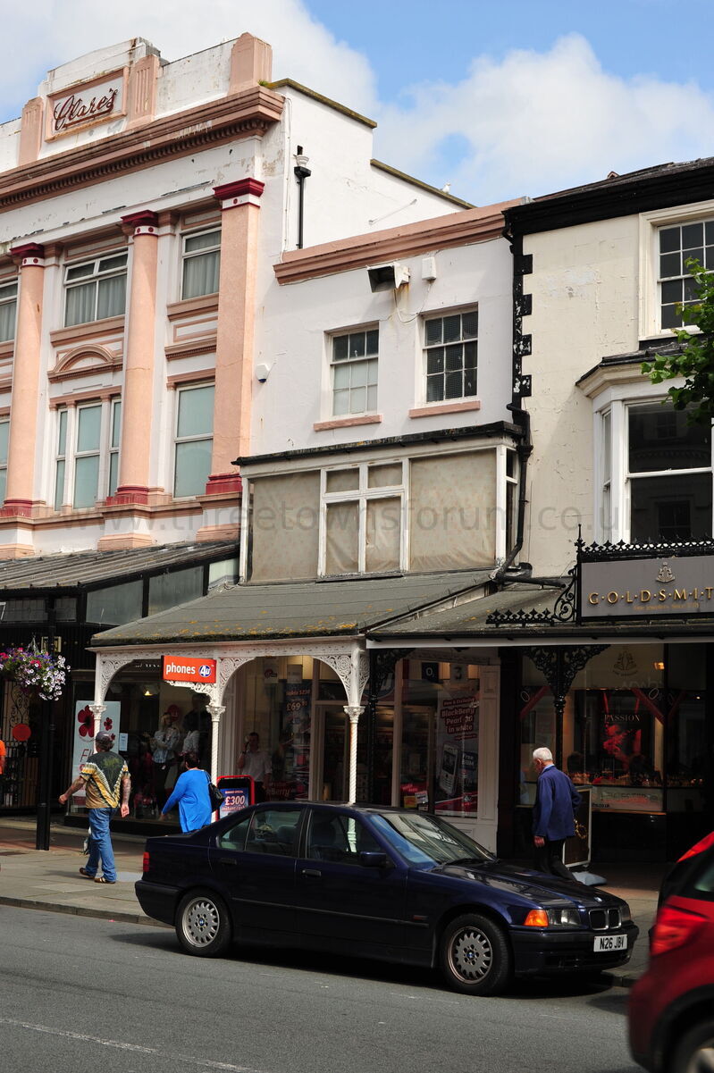 PHONE 4 U STORE, MOSTYN STREET, LLANDUDNO 2010
