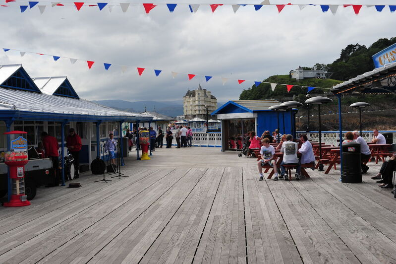 LLANDUDNO PIERHEAD 2010
