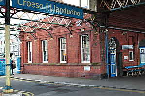 Filename=DSC_3299_copy.jpg
Filesize=673KiB
Dimensions=2047x1363
Date added=Oct 03, 2023 DSC_3299_copy.jpg