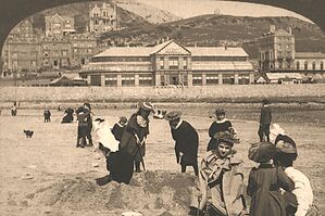 Filename=Llandudno_Pier_Pavilion_1890s.jpg
Filesize=329KiB
Dimensions=1921x1278
Date added=Sep 14, 2023 Llandudno_Pier_Pavilion_1890s.jpg