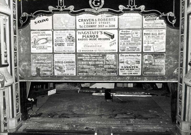 GRAND_THEATRE_LLANDUDNO_SAFETY_CURTAIN.jpg